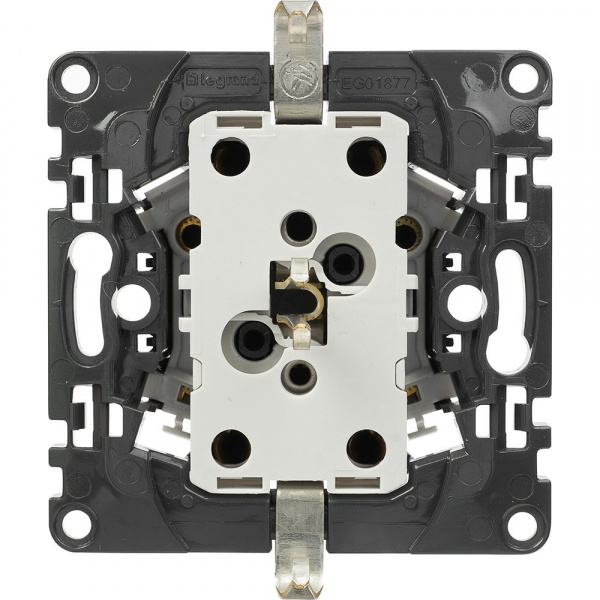 Legrand Valena Мех IN'MATIC Розетка 2-ная с/з, безвинт. зажим