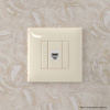 DKC Avanti Компьютерная розетка RJ-45 без шторки в стену, кат.6А одинарная, Ванильная дымка