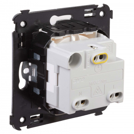 DKC Avanti Белое облако Розетка с крышкой 2P+E