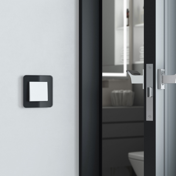 Рамка из стекла на 1 пост Elite черный W0012448