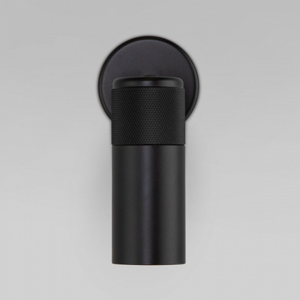 Настенный светодиодный светильник 20097/1 LED черный Eurosvet Riff