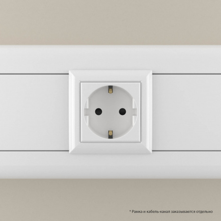 DKC Avanti Белое облако Розетка 2P+E со шторками 2 модуля