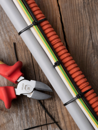 EKF Basic Хомут нейлоновый черный (2,5х250) (100шт.)