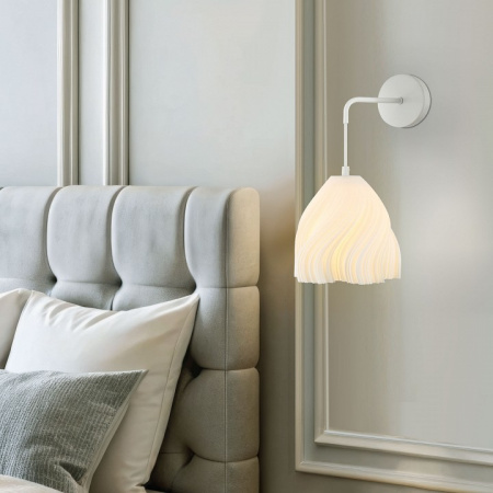 НАСТЕННЫЙ СВЕТИЛЬНИК С АКРИЛОВЫМ ПЛАФОНОМ 40075/1 Eurosvet Sinki