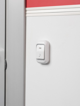 EKF PROxima Звонок беспроводной в розетку Classic (бел.-сер. 51 мелод. с индик. 4 ур.)