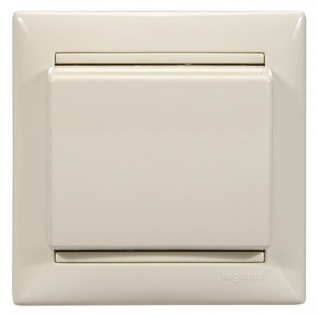 Legrand Valena Крем Рамка 1-ая