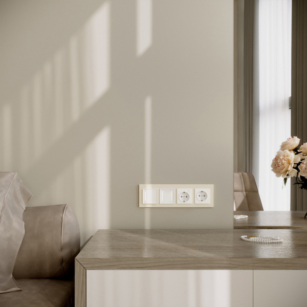 Рамка из поликарбоната на 4 поста Slab айвори софт W0042962