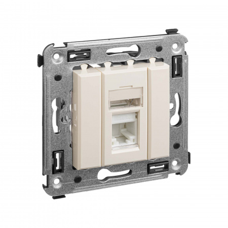 DKC Avanti Ванильная дымка Компьютерная розетка RJ-45 один  категория 5e