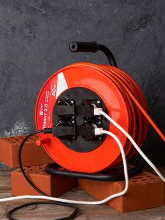 EKF PROxima Удлинитель на катушке "Атлант 2.0" 4 гнезда 50м с заземлением ПВС 3*1,5 16А/3,5кВт IP44
