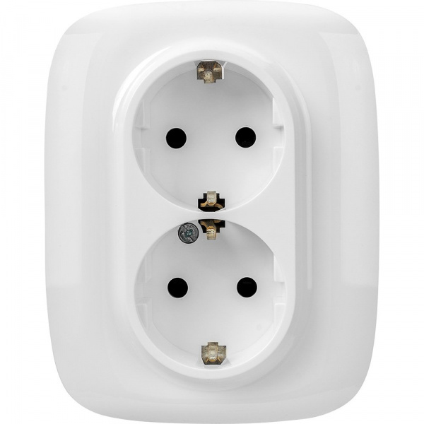 Legrand Valena ALLURE DIY Бел Розетка 2-ая с/з с защитными шторками, безвинт.зажим