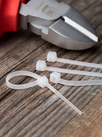 EKF Basic Хомут нейлоновый (2,5х150) (100шт.)