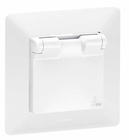 Legrand Valena LIFE DIY Белая Розетка 1-ая с/з с защитными шторками, с крышкой (IP44)