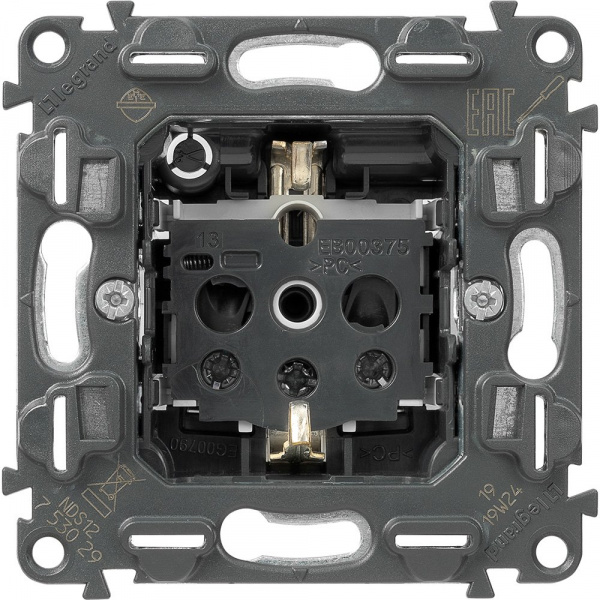 Legrand Valena Мех IN'MATIC Розетка с/з, со шторками, винт.зажим