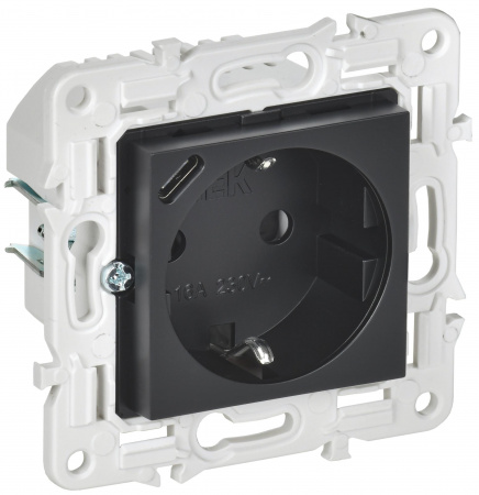 IEK SKANDY Черный Розетка с/з с защитными шторками 16А с USB C 18Вт SK-R17Bl