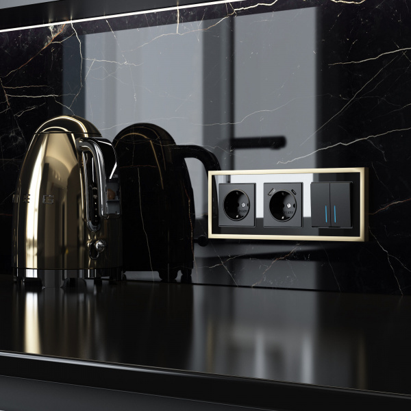 Рамка из металла на 3 поста Baguette черный/латунь W0032852