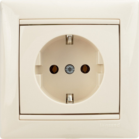 Legrand Valena Крем Розетка 1-ая с/з