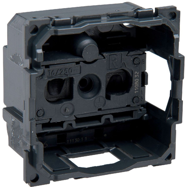 Legrand Celiane Мех Розетка 2К французский стандарт