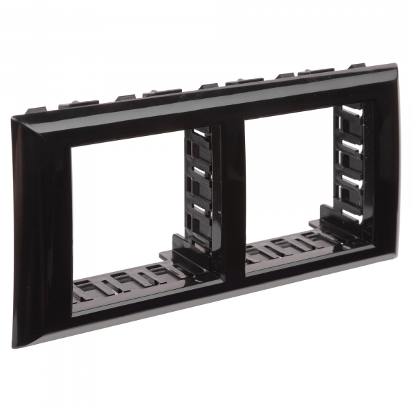 DKC Avanti Черный Рамка-суппорт для In-liner Front 4 модуля