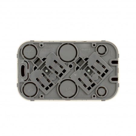 Legrand Quteo IP 20 Слоновая кость Розеточный блок с предварительным подключением 2 x 2К+З без шторок - 16 A - 250 В~