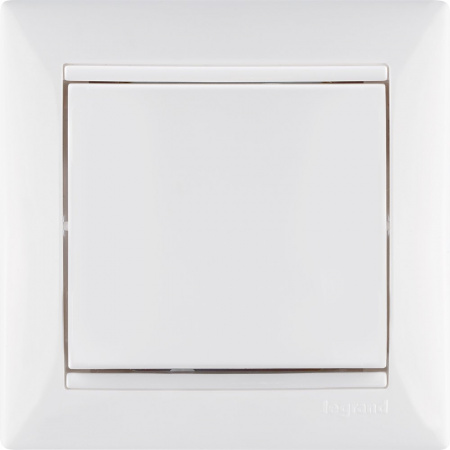 Legrand Valena Бел Рамка 1-ая