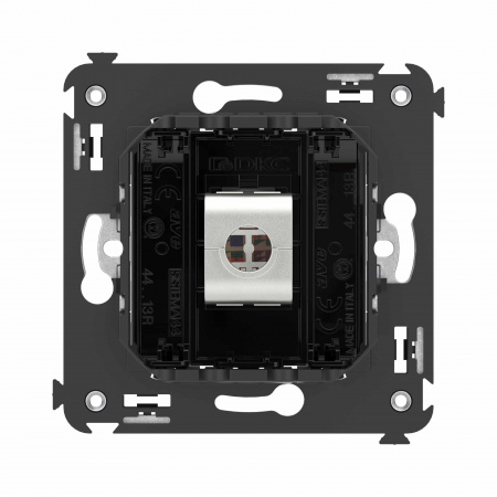 DKC Avanti Компьютерная розетка RJ-45 без шторки в стену, кат.6А одинарная экранированная, Черный квадрат