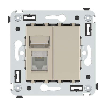 DKC Avanti Ванильная дымка Компьютерная розетка RJ-45 один  категория  6
