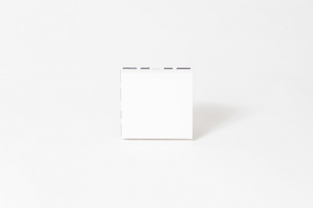 SPL Выключатель одноклавишный 45х45 белый, с безвинтовым зажимом