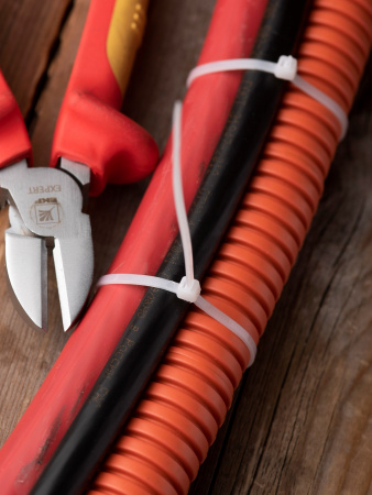 EKF Basic Хомут нейлоновый (2,5х200) (100шт.)