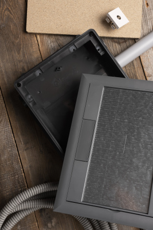 EKF PROxima Коробка напольная под лючок C-Line 24