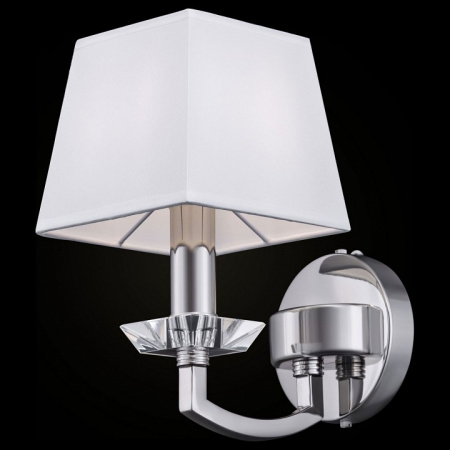 Настенный светильник (бра) MOD019WL-01CH Maytoni Chandler