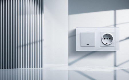 Розетка штепсельная SCHUKO 16A/250 В, белый Kollinger REA-002WH для Aspekt, Eleganz, Reflex