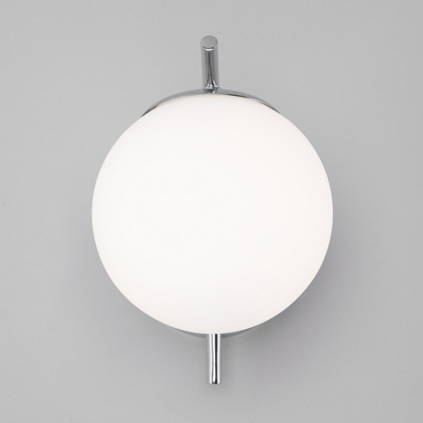 Бра со стеклянным плафоном 70152/1 хром Eurosvet Frost