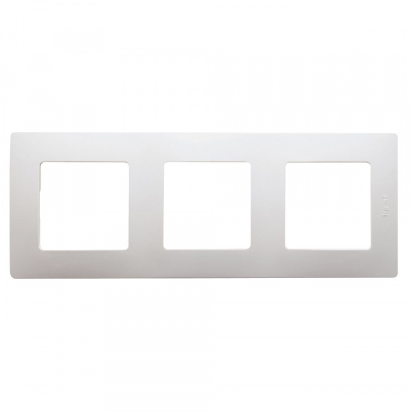 Legrand Etika Слоновая кость Рамка 3-ая