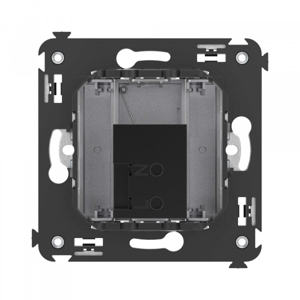 DKC Avanti Закаленная сталь Розетка одинарная тип А-А USB 3.0