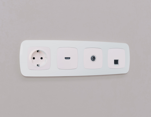 Лицевая панель OMEGA (Жемчуг) для HDMI розетки QUANT OP2140