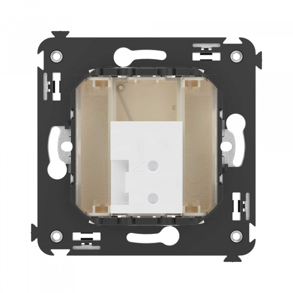 DKC Avanti Ванильная дымка Розетка одинарная тип А-А USB 2.0