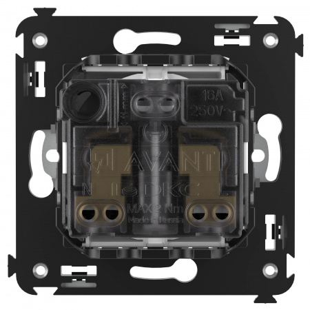 DKC Avanti Белое облако Розетка 2P+E со шторками