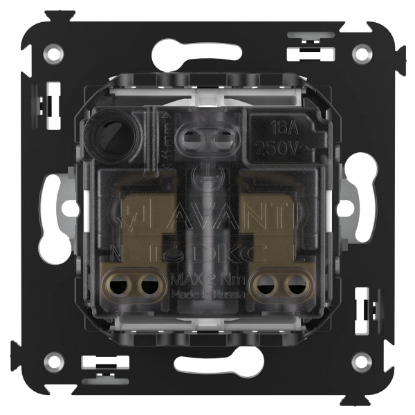 DKC Avanti Белое облако Розетка 2P+E со шторками