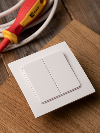 EKF PROxima Стокгольм Белый Выключатель 2-кл, 10А