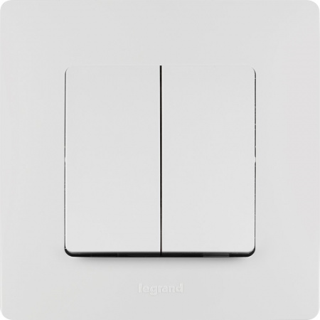 Legrand Etika Белый Рамка 1-ая