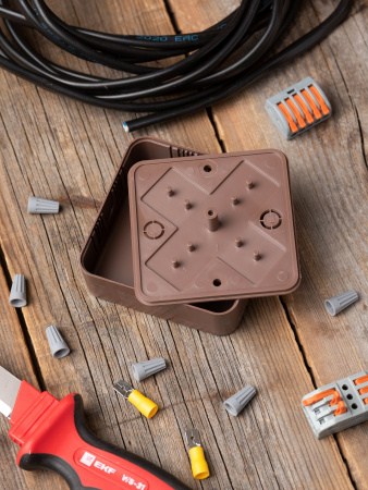 EKF PROxima Коробка разветвительная KMP-030-030 (75х75х26) тёмное дерево