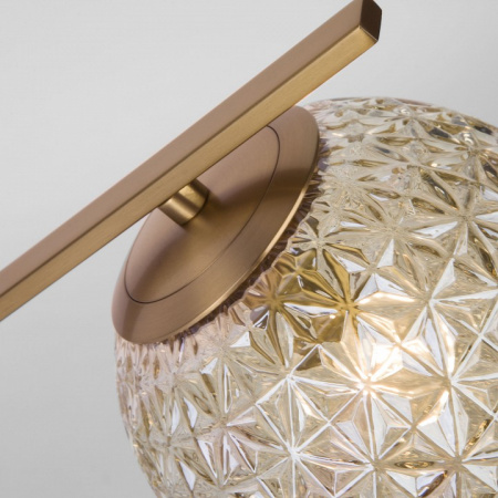 Настольная лампа с плафоном 01213/1 латунь Eurosvet Shape