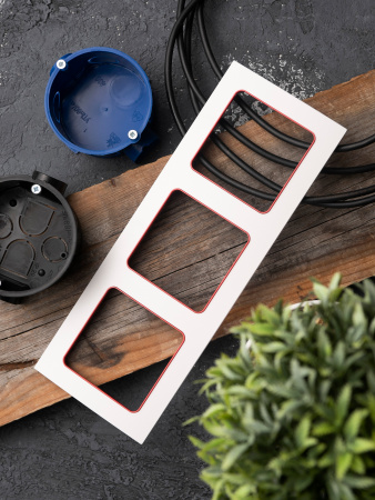 EKF PROxima Стокгольм Белый Линия красная Рамка 3-ая