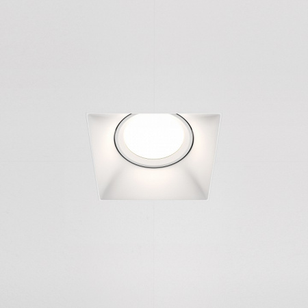 Встраиваемый светильник Downlight DL042-01-SQ-W Maytoni Dot