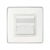 Simon 82 Розетка наклонная для передачи данных со шторками на 2 разъема RJ45 белого цвета