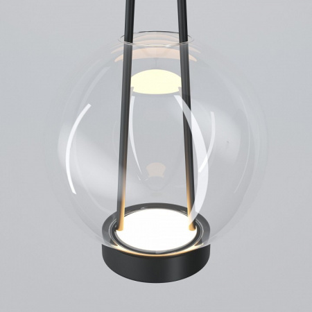 Подвесной светодиодный светильник со стеклянным плафоном 50267/1 LED черный Eurosvet Frasco