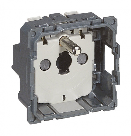 Legrand Celiane Мех Розетка с/з с защитными шторками, безвинт зажим 2 мод (франц. стандарт)