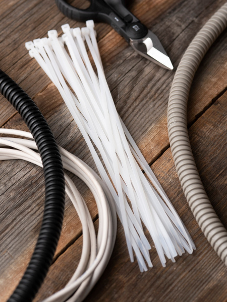 EKF Basic Хомут нейлоновый (3,6х300) (100шт.)