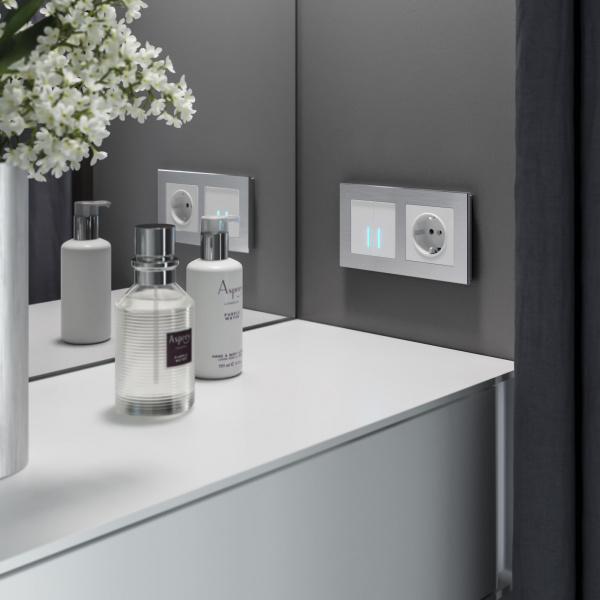 Рамка из металла на 2 поста Аluminium алюминий W0021706