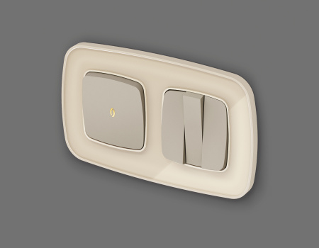 Лицевая панель OMEGA (Серо-бежевый матовый) для 3-кл выключателей QUANT OP3650